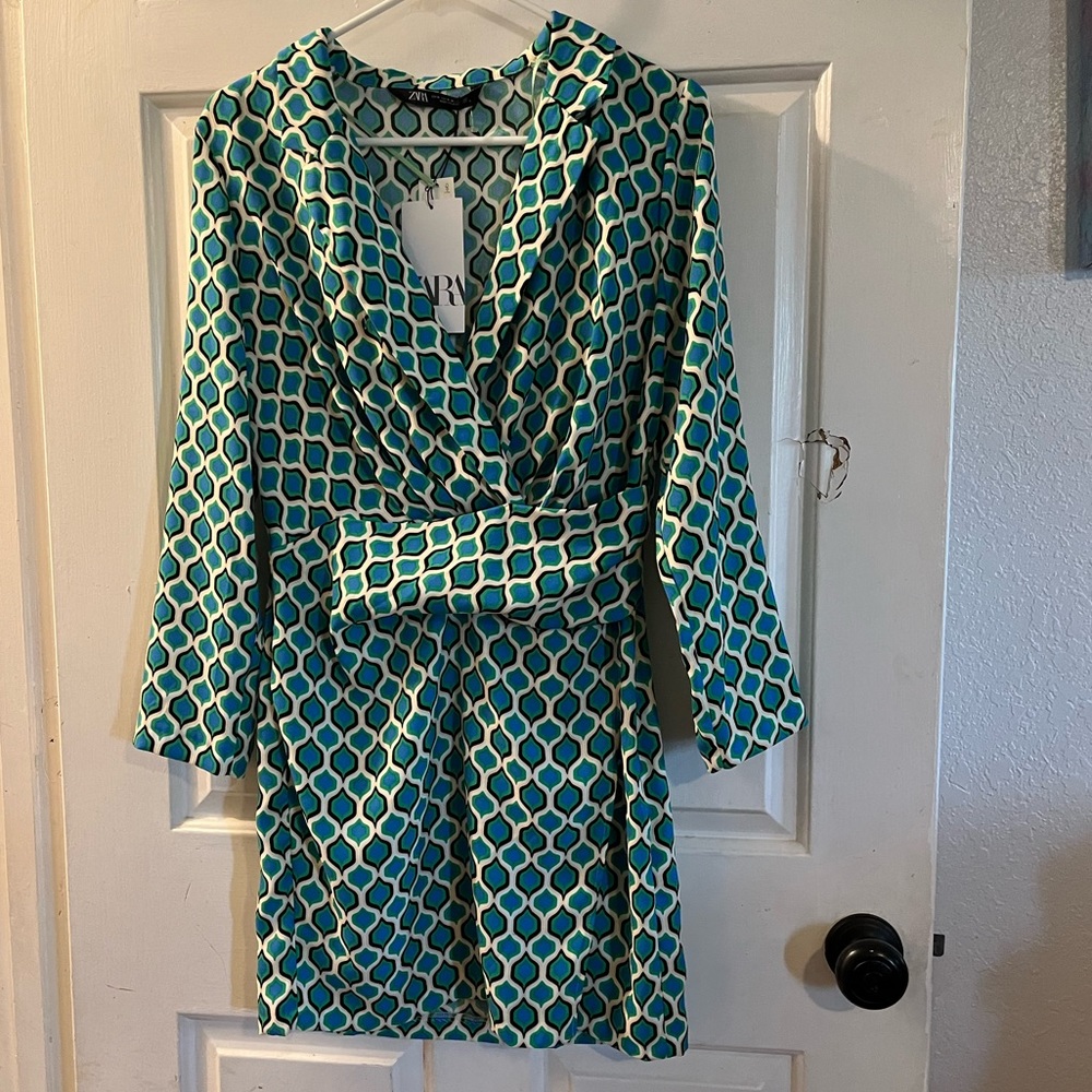 Zara dress - Picture 1 of 3